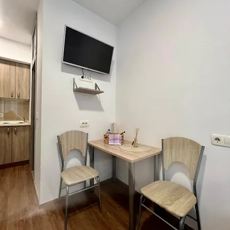 Sisters3 Apartment