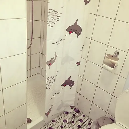 شقة Sisters3