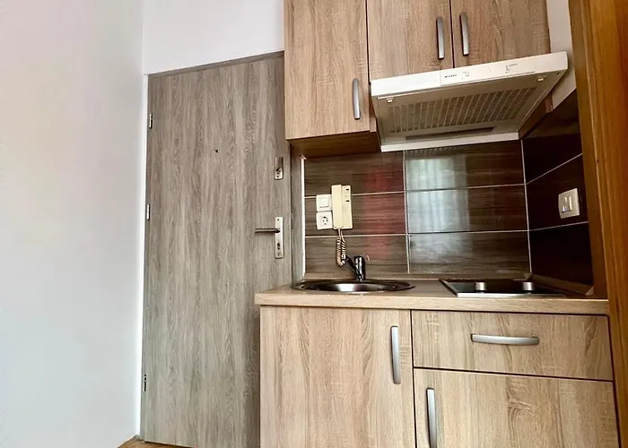 Sisters3 לובליאנה